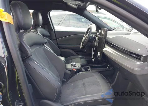 2022 Ford Mustang Mach-E Gt from USA, damaged, VIN 3FMTK4SX7NMA17323